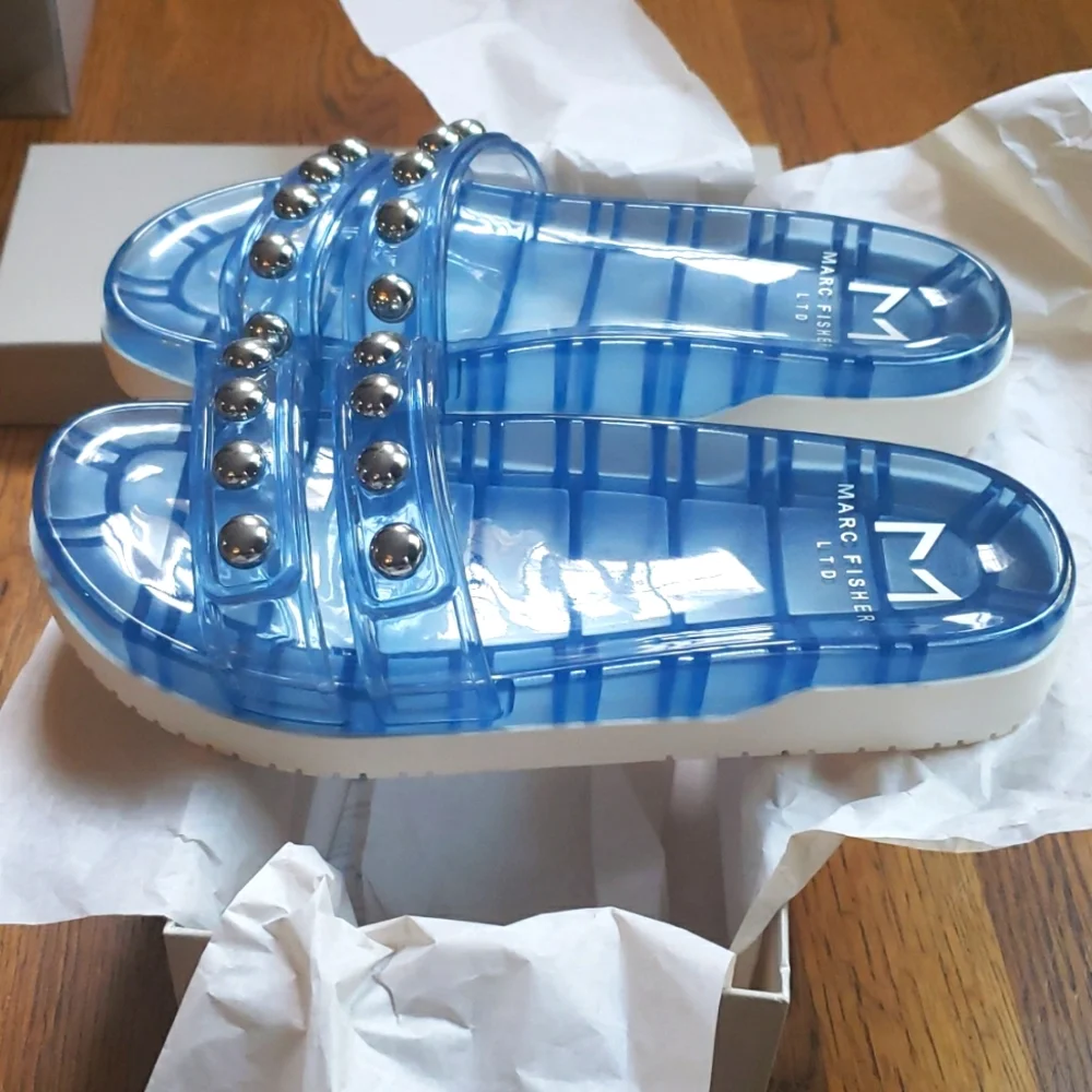 Marc Fisher bnib nwt